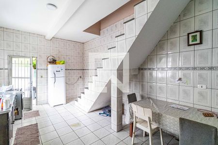 Casa à venda com 385m², 6 quartos e 8 vagasCasa 02 - Cozinha