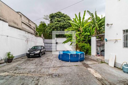 Casa à venda com 385m², 6 quartos e 8 vagasPátio