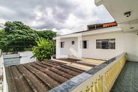 Casa à venda com 385m², 6 quartos e 8 vagasCasa 01 - Varanda