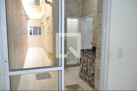 Apartamento para alugar com 95m², 3 quartos e sem vagaÁrea comum