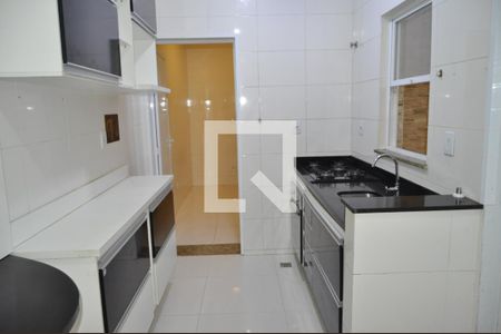 Apartamento para alugar com 95m², 3 quartos e sem vagacozinha