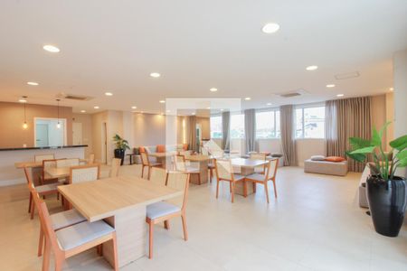 Apartamento à venda com 76m², 2 quartos e 2 vagasÁrea comum - Salão de festas