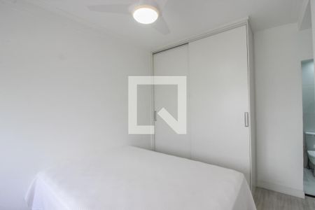 Apartamento à venda com 76m², 2 quartos e 2 vagasQuarto 2 - Suíte