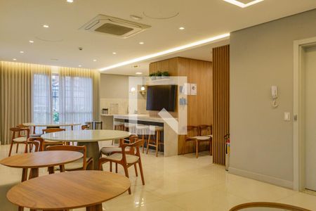 Studio para alugar com 27m², 1 quarto e sem vaga Studio para alugar com 27m², 1 quarto e sem vagaÁrea comum - Salão de festas