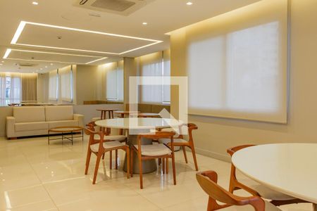 Studio para alugar com 27m², 1 quarto e sem vaga Studio para alugar com 27m², 1 quarto e sem vagaÁrea comum - Salão de festas