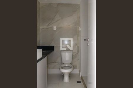 Studio para alugar com 27m², 1 quarto e sem vaga Studio para alugar com 27m², 1 quarto e sem vagaBanheiro