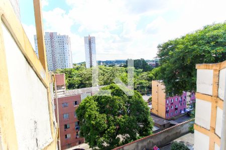 Vista Sala de apartamento à venda com 2 quartos, 45m² em Conjunto Residencial José Bonifácio, São Paulo