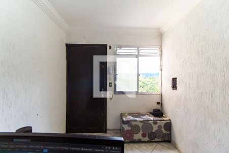 Sala de apartamento para alugar com 2 quartos, 45m² em Conjunto Residencial José Bonifácio, São Paulo