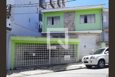 Casa à venda com 118m², 3 quartos e 2 vagasFrente da Casa