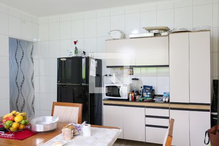 Casa à venda com 118m², 3 quartos e 2 vagasCozinha