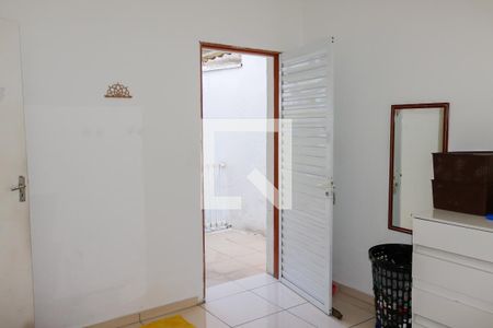 Casa à venda com 118m², 3 quartos e 2 vagasQuarto 3