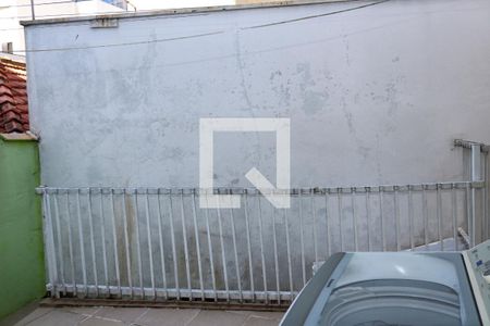 Casa à venda com 118m², 3 quartos e 2 vagasBanheiro de Serviço