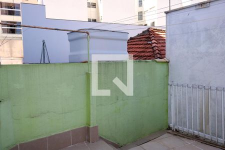 Casa à venda com 118m², 3 quartos e 2 vagasBanheiro de Serviço