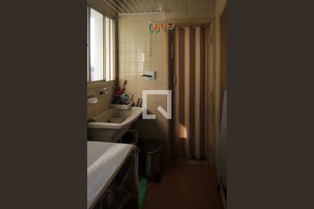 Apartamento à venda com 60m², 3 quartos e 1 vagaÁrea de Serviço