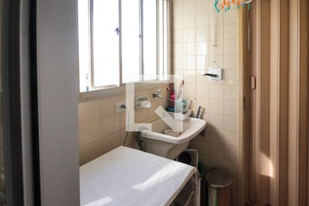 Apartamento à venda com 60m², 3 quartos e 1 vagaÁrea de Serviço