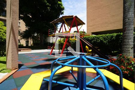 Apartamento para alugar com 64m², 3 quartos e 1 vagaÁrea comum - Playground