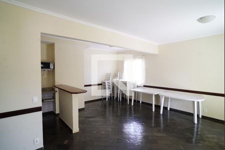 Apartamento para alugar com 64m², 3 quartos e 1 vagaÁrea comum - Salão de festas