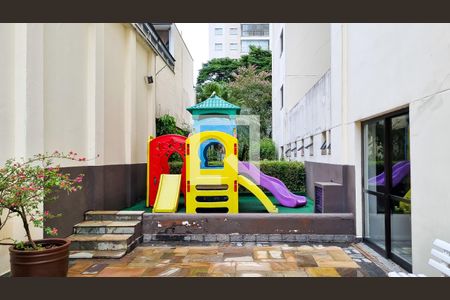 Apartamento à venda com 80m², 3 quartos e 1 vaga Apartamento à venda com 80m², 3 quartos e 1 vagaÁrea Comum - Playground