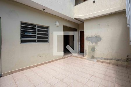 Casa para alugar com 75m², 1 quarto e 1 vagaÁrea comum