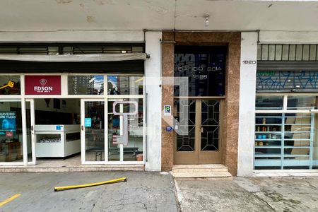 Apartamento à venda com 80m², 2 quartos e sem vaga Apartamento à venda com 80m², 2 quartos e sem vagaFachada