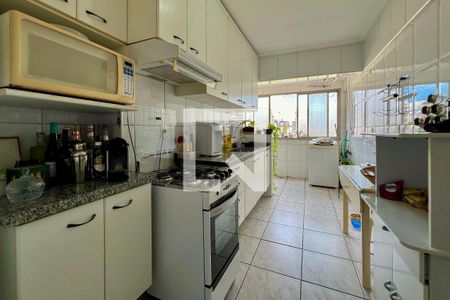 Apartamento à venda com 80m², 2 quartos e sem vaga Apartamento à venda com 80m², 2 quartos e sem vagaCozinha