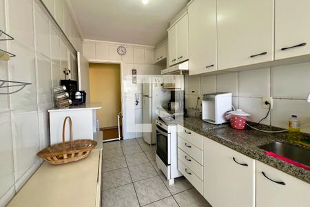 Apartamento à venda com 80m², 2 quartos e sem vaga Apartamento à venda com 80m², 2 quartos e sem vagaCozinha