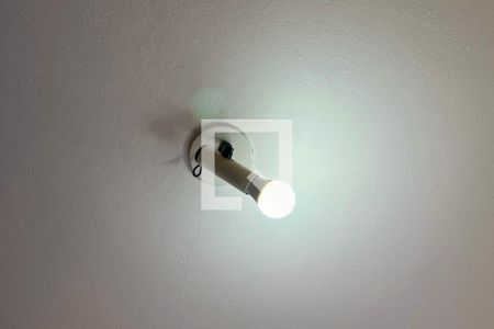 Apartamento à venda com 80m², 2 quartos e sem vaga Apartamento à venda com 80m², 2 quartos e sem vagaQuarto de Serviço