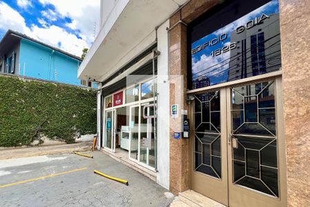 Apartamento à venda com 80m², 2 quartos e sem vaga Apartamento à venda com 80m², 2 quartos e sem vagaFachada