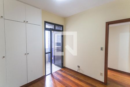 Apartamento para alugar com 88m², 3 quartos e 2 vagasQuarto 2
