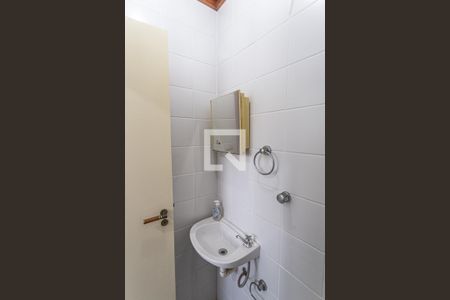 Apartamento para alugar com 88m², 3 quartos e 2 vagasBanheiro de Serviço