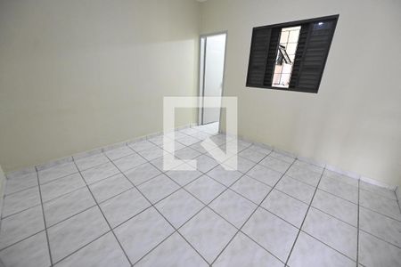 Quarto 1 de casa para alugar com 2 quartos, 150m² em Residencial Celina Park, Goiânia