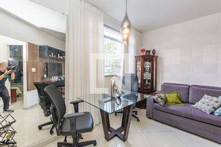 Sala de apartamento para alugar com 2 quartos, 91m² em Grajaú, Belo Horizonte