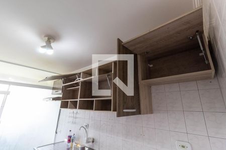 Apartamento à venda com 48m², 2 quartos e 1 vagaCozinha - Armários