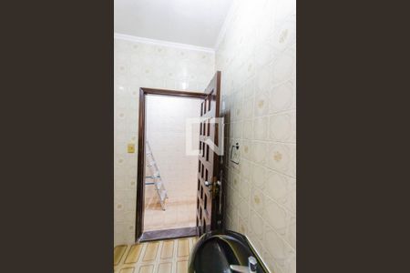 Banheiro de casa para alugar com 1 quarto, 55m² em Santa Teresinha, Santo André