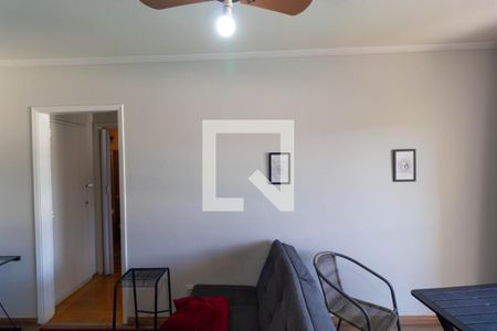 Apartamento à venda com 55m², 1 quarto e sem vagaSalas