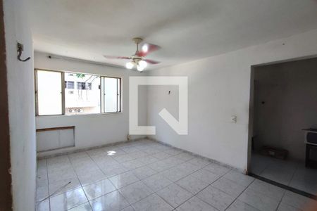 Sala de apartamento para alugar com 2 quartos, 71m² em Taquara, Rio de Janeiro
