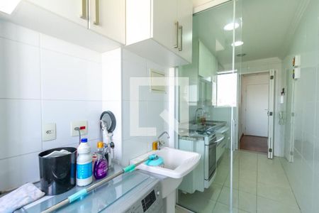 Apartamento à venda com 96m², 2 quartos e 2 vagas Apartamento à venda com 96m², 2 quartos e 2 vagasCozinha e Área de Serviço