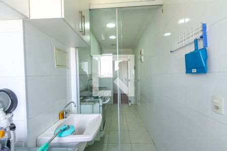 Apartamento à venda com 96m², 2 quartos e 2 vagas Apartamento à venda com 96m², 2 quartos e 2 vagasCozinha e Área de Serviço