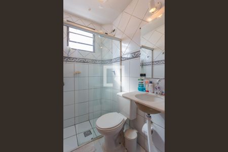 Banheiro de apartamento à venda com 2 quartos, 55m² em Aparecida, Belo Horizonte