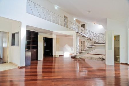 Sala de casa para alugar com 4 quartos, 650m² em Jardim Sao Bento, São Paulo