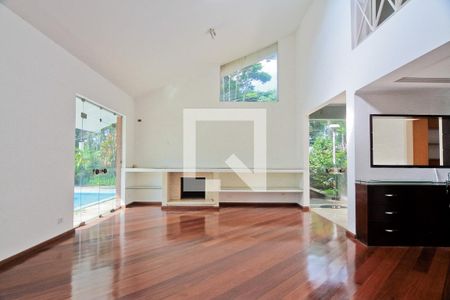 Sala de casa para alugar com 4 quartos, 650m² em Jardim Sao Bento, São Paulo