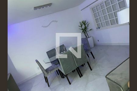 Sala de Jantar de casa à venda com 2 quartos, 90m² em Igara, Canoas