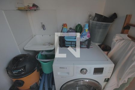 Casa à venda com 90m², 2 quartos e 4 vagasÁrea de Serviço