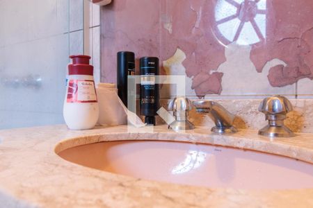 Casa para alugar com 420m², 5 quartos e 6 vagasBanheiro da Suíte 2