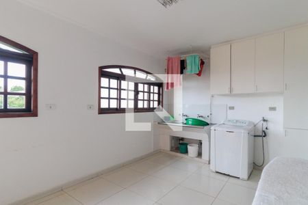 Casa para alugar com 420m², 5 quartos e 6 vagasÁrea de Serviço