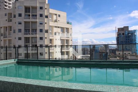 Studio à venda com 26m², 1 quarto e sem vagaÁrea comum - Piscina