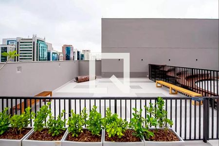 Apartamento à venda com 32m², 1 quarto e sem vagaÁrea externa