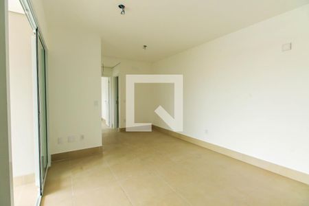Sala de apartamento à venda com 2 quartos, 66m² em Vila Azevedo, São Paulo