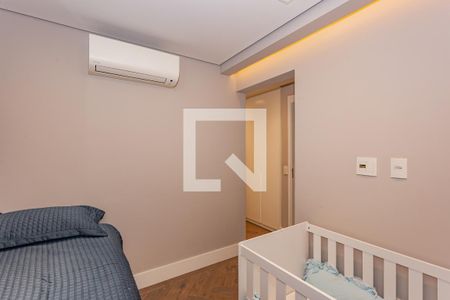 Apartamento à venda com 166m², 3 quartos e 3 vagas Apartamento à venda com 166m², 3 quartos e 3 vagasSuíte 1