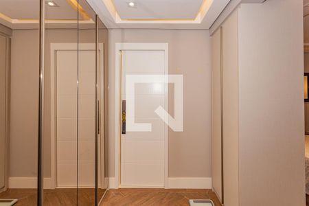 Apartamento à venda com 166m², 3 quartos e 3 vagas Apartamento à venda com 166m², 3 quartos e 3 vagasSuíte 3Closet da suíte 3